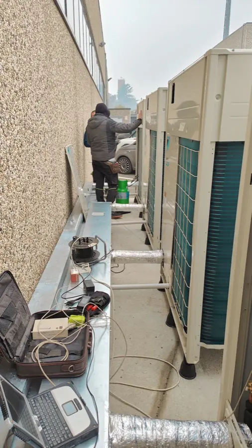 Avvio del sistema VRV di climatizzazione