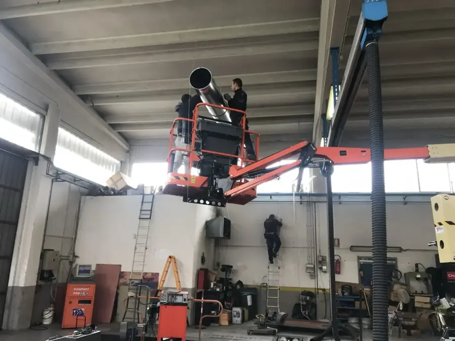 Canale microforato per la distribuzione dell&rsquo;aria in officina
